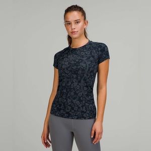 Lululemon Swiftly Tech Shirt, Dappled Floral True Navy/Ocean Air, Size 12